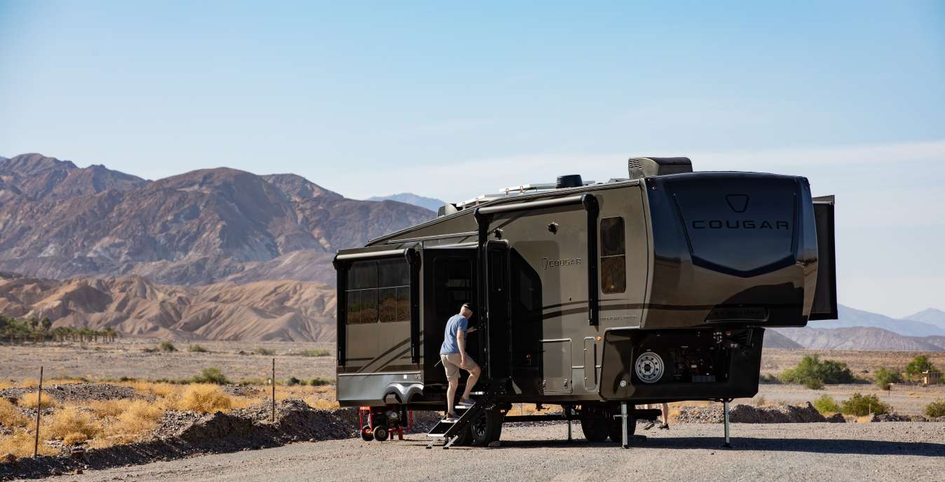 How to Deal with a Loud RV Air Conditioner