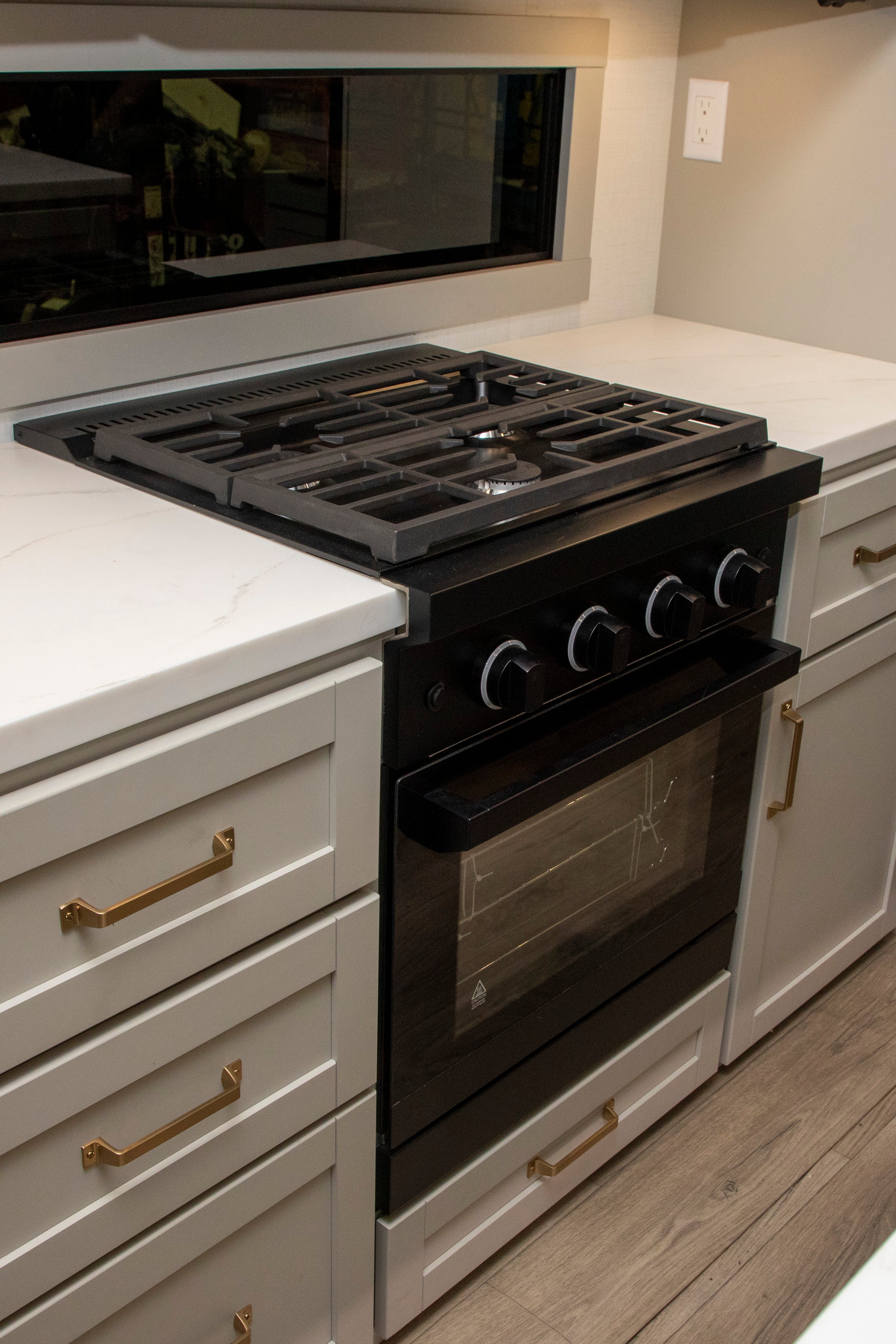 Furrion Chef Collection 24" RV 3-Burner Gas Range Black #FGR24D3A1A-BL